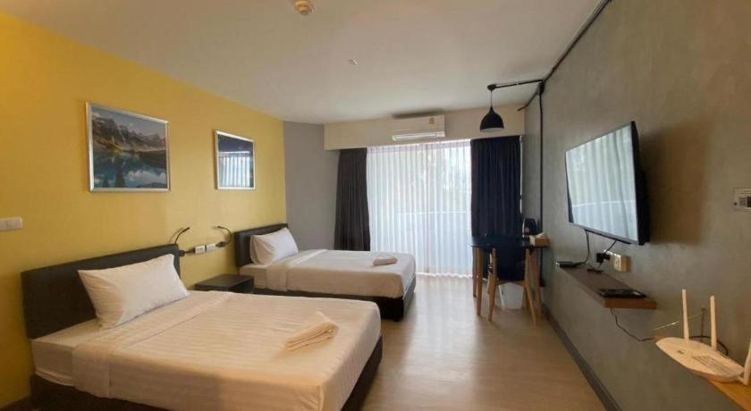 Hotel Dluxx Thammasat Pathum Thani Zewnętrze zdjęcie